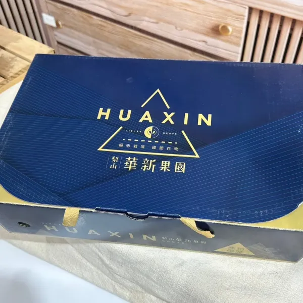 新北市農會真情食品館_梨山周大哥-寶島甘露梨(6粒18A)