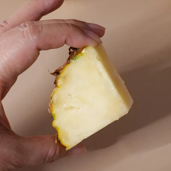 新北市農會真情食品館_鳳梨世家-水蜜桃鳳梨5公斤(3-5支/箱)